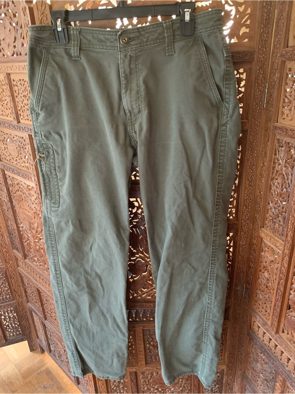 G.H. Bass & Co. Olive Green Men's Cargo Pants